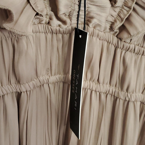 NWT Nude/Tan Tahari Dress Size L - Picture 8 of 10